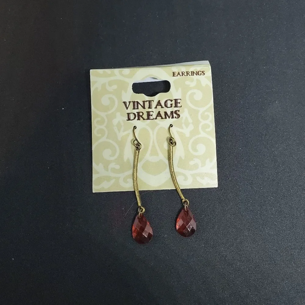 NWT Vintage Dreams Gold & Orange Dangling Earrings